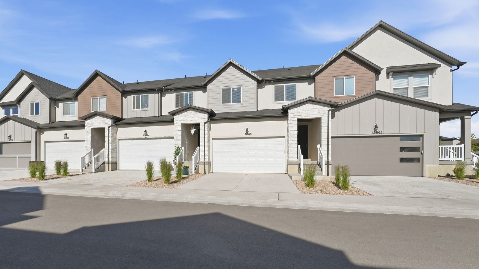12684 Mist Falls Cove